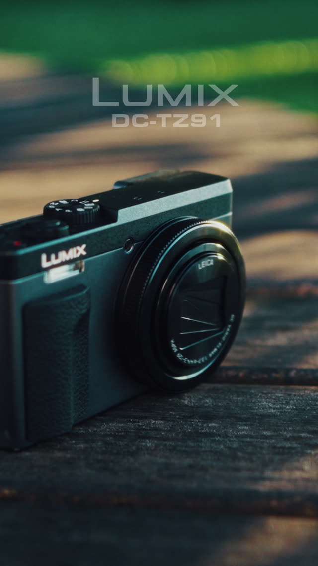 Retro Camera Land video içeriği